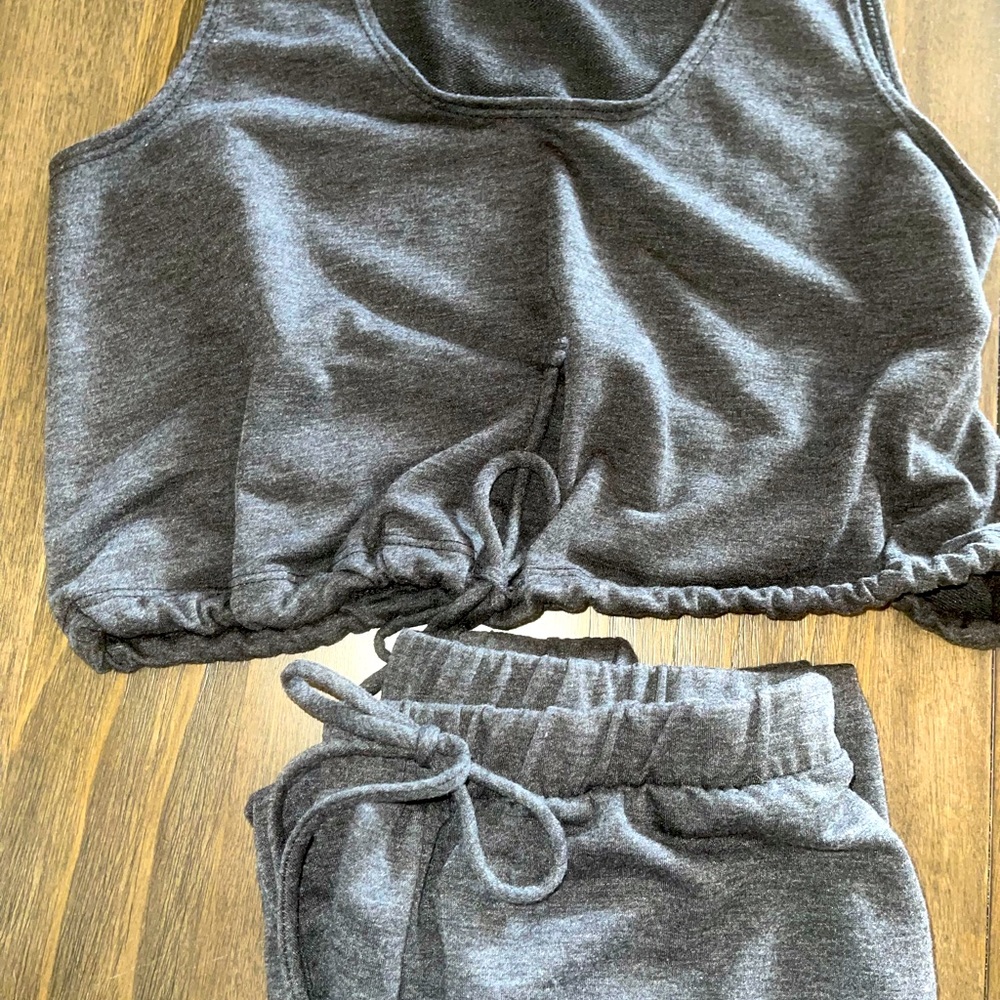 2 piece lounge set
